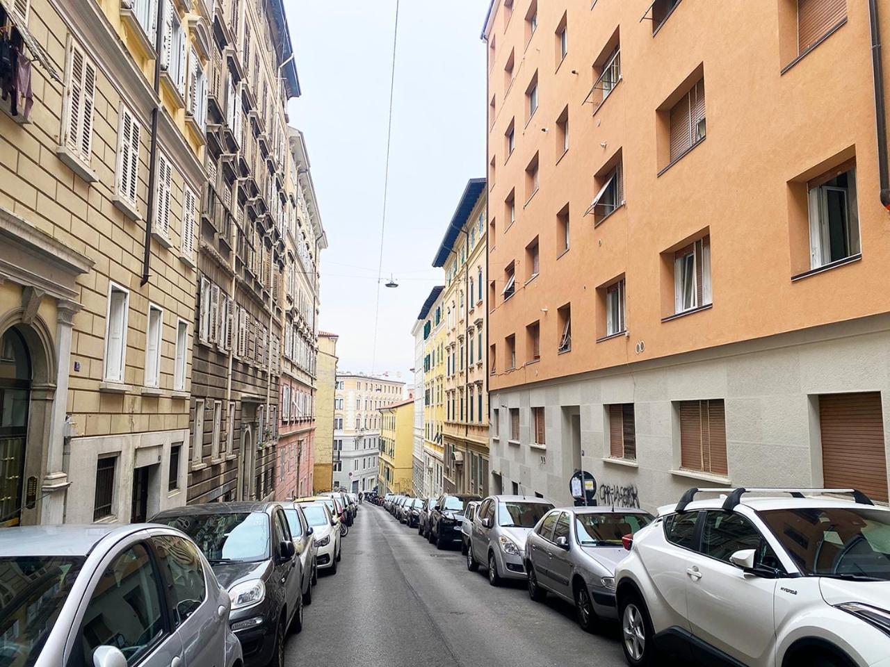 Blucavana, Casa Vacanze In Centro A Trieste Ngoại thất bức ảnh